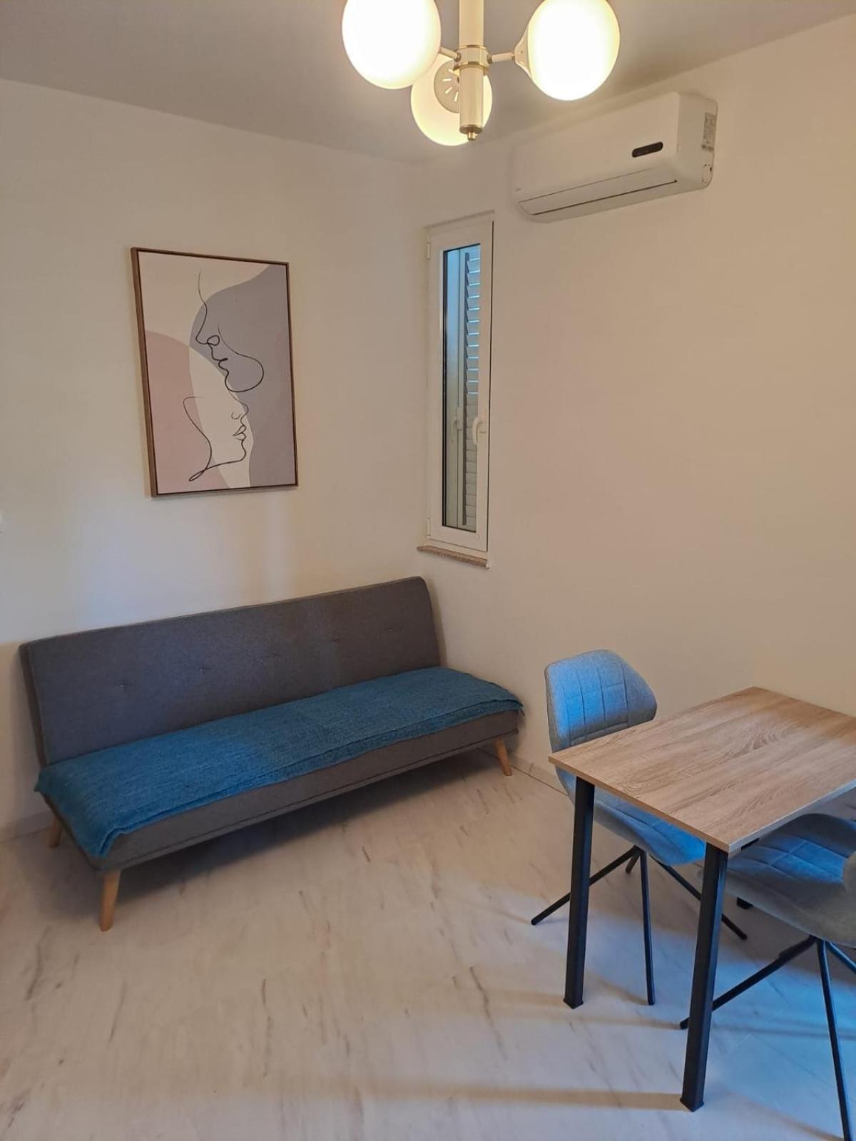 Apartments Biserka Punat Szoba fotó